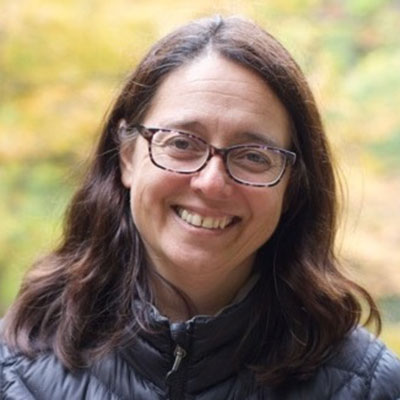 Andrea D&aacute;valos